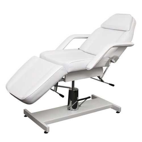 Cosmetology couch model 210 White